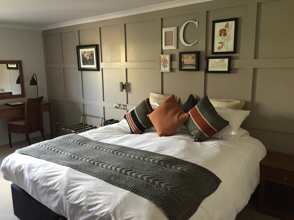 Crown Hotel Chertsey Pokój zdjęcie